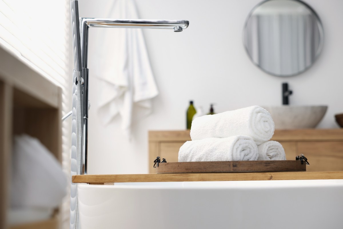 Limpeza profissional para alojamento local hotelaria e empresas no Porto