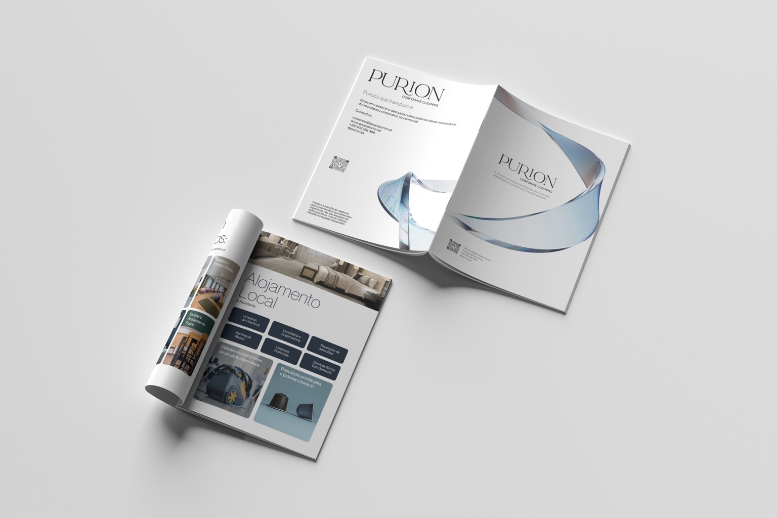 Brochura impressa da Purion em mockup editorial